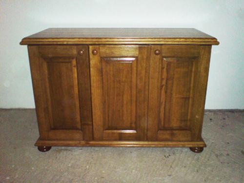 2 - Commode